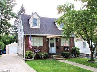 1368 Edgehill Ave SE, Warren, OH