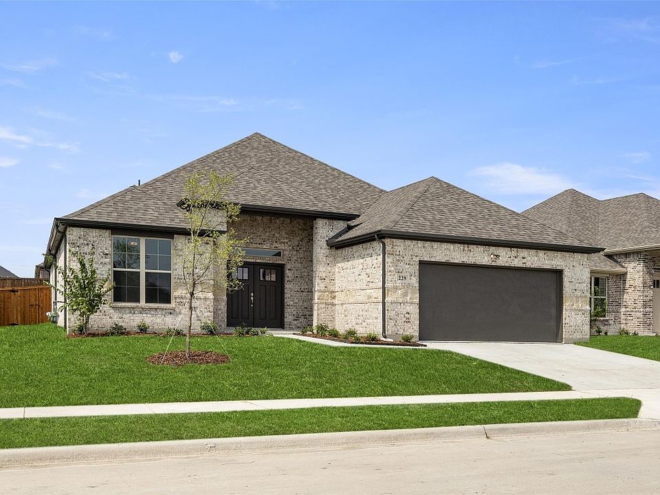 1st image of 229 Hidden Waters Dr