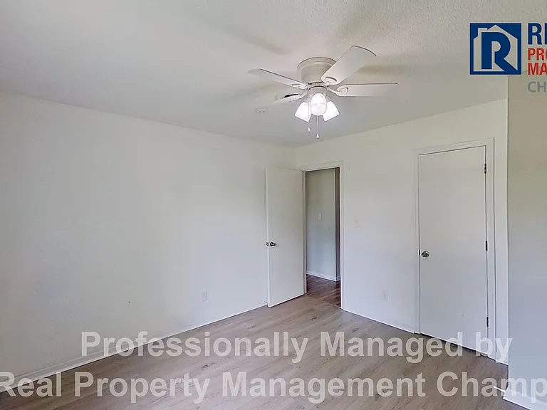 301 Dennis Rd — Photo 11
