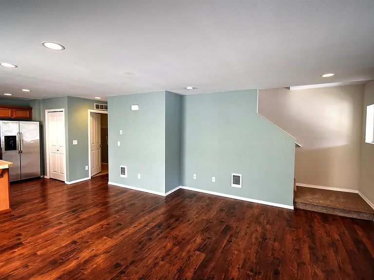 8724 Stockholm Ln NE — Photo 6