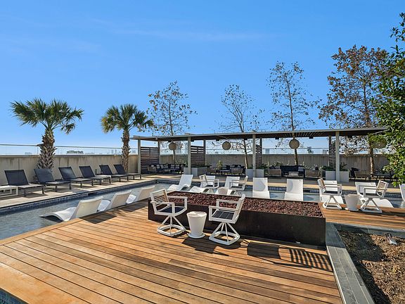 Luminary_EXT_Amenity_PoolDeck10_Feb2026