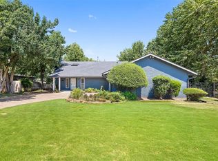 2905 Lamp Post Ln, Oklahoma City, OK 73120