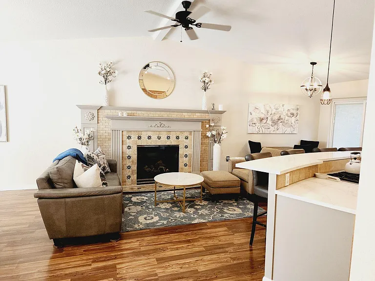 E Woodland Dr — Photo 10