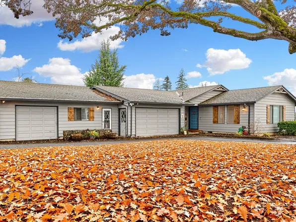610 E Heintz St, Molalla, OR 97038
