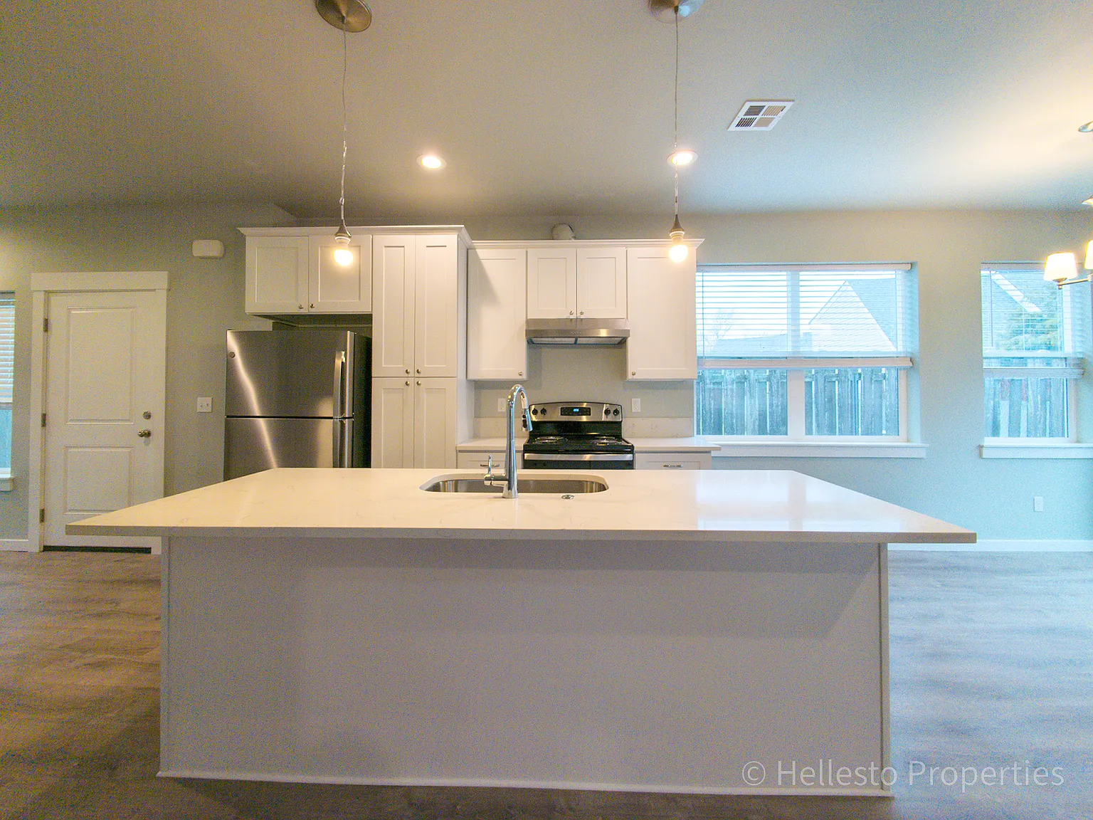 2530 Southwest Coho Street - 1 — Photo 4