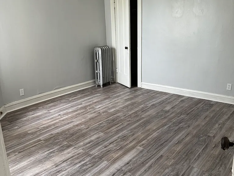10053 S Forest Ave #3 — Photo 10