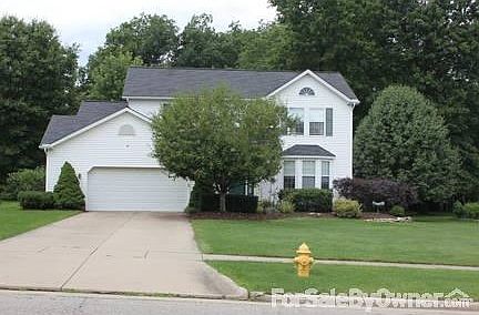 1st image of 30 Laurel Hills Ln