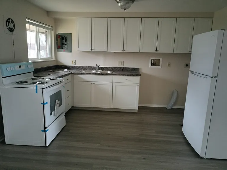 4508 Far Hills Ave — Photo 5