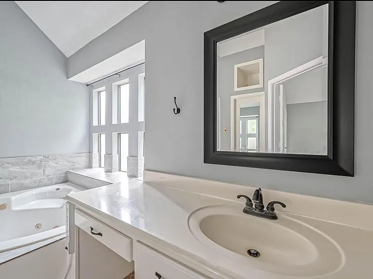 16322 Judge Bry Rd — Photo 39
