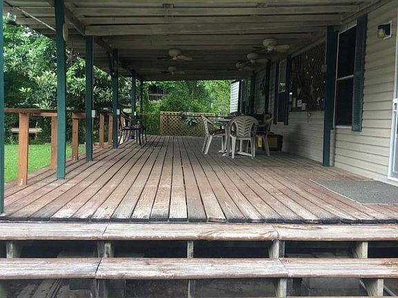 2nd image of 1018 Gabriel St