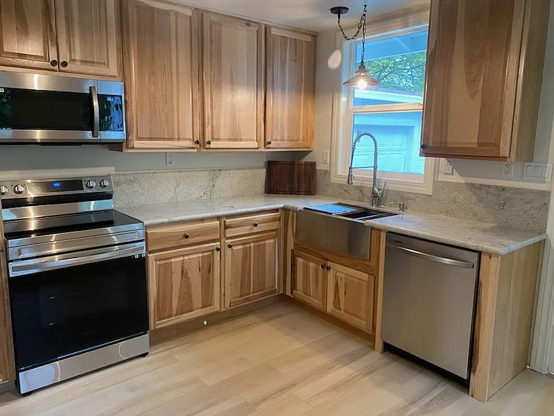 2 bed, 1112 sqft, $3,400 — Photo 4