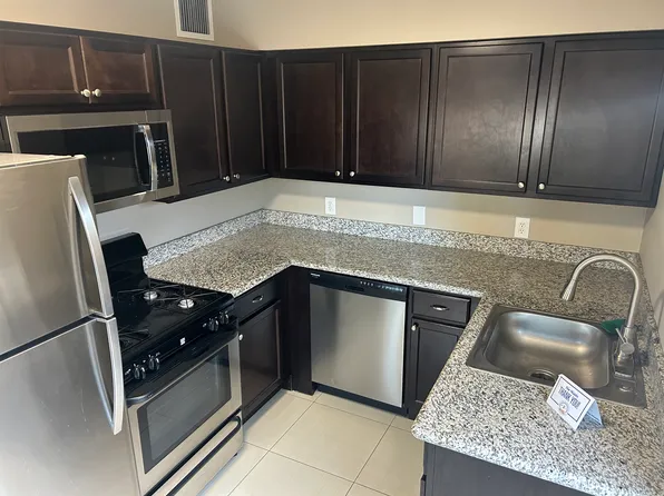 1123 E McLellan Blvd APT 3, Phoenix, AZ 85014