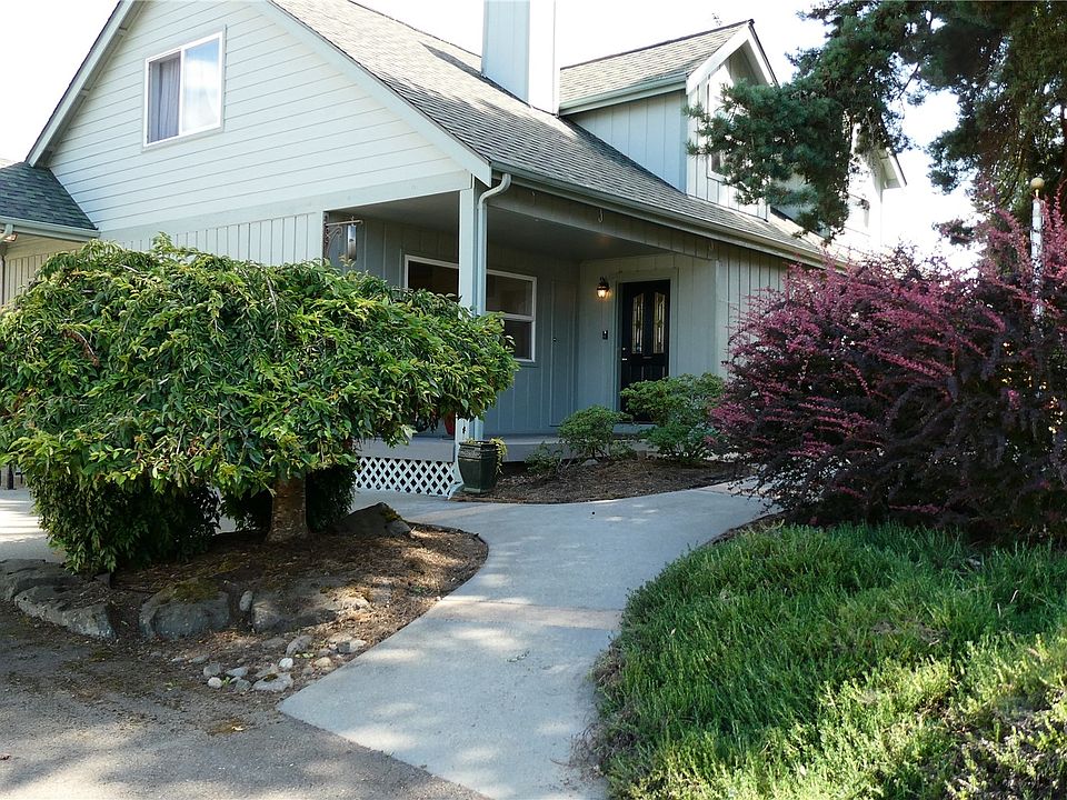 1st image of 23707 108th Avenue E