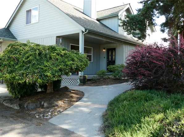 23707 108th Avenue E, Graham, WA 98338