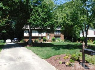 1007 Maple Ave, Apex, NC 27502