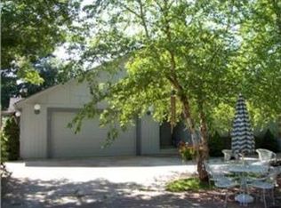2368 Rose Marie Dr, Linn Valley, KS 66040