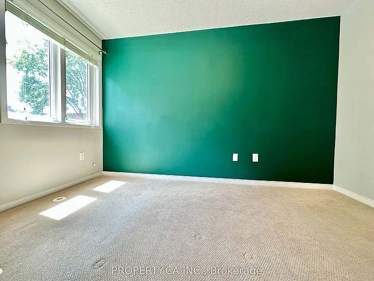 40 Merchant Ln #116 — Photo 25