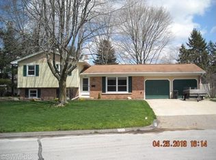 933 Glencroft Ln, Battle Creek, MI
