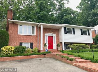 3909 Cameron Mills Rd, Alexandria, VA 22305