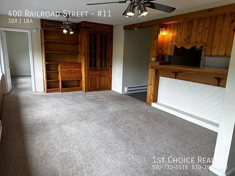 400 Railroad St #11 — Photo 6