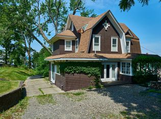 95 Green St, Hudson, NY 12534