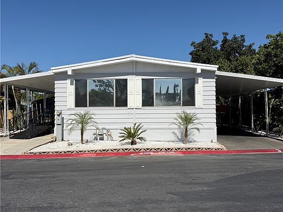 3rd image of 995 Pomona Rd #3