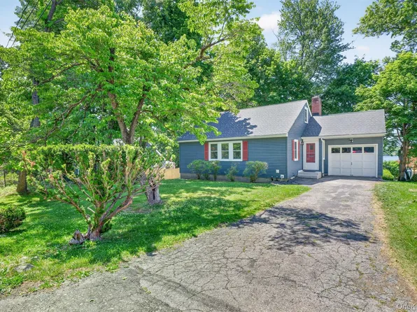 333 Oak Drive, New Windsor, NY 12553