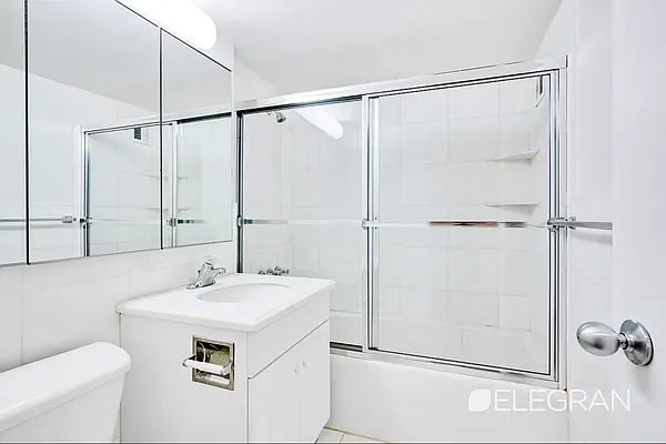 Rented by (Legacy) Elegran | media 14