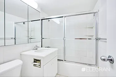 Rented by (Legacy) Elegran