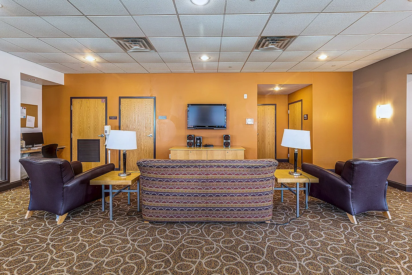 Fairfield Apartments — Photo 4