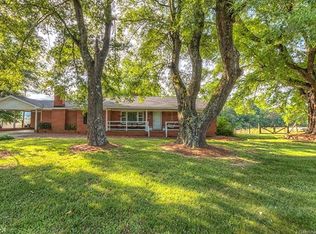 543 W Landsford Rd, Pageland, SC 29728