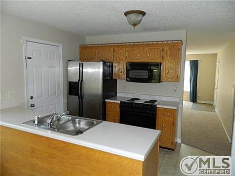 3rd image of 348 Broadmore Dr