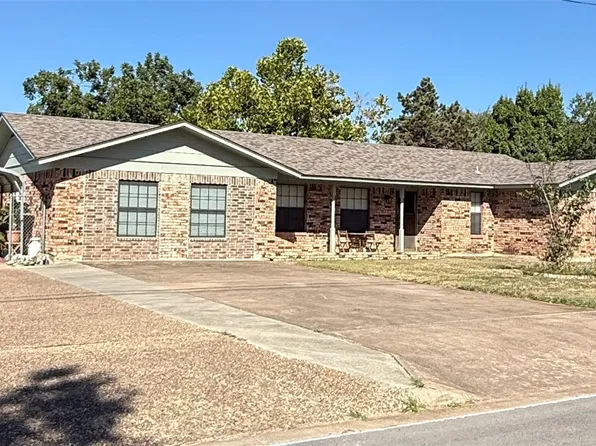 205 Parkway Dr, Cedar Park, TX 78613
