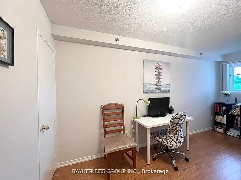 593 Kennedy Rd #4 — Photo 12