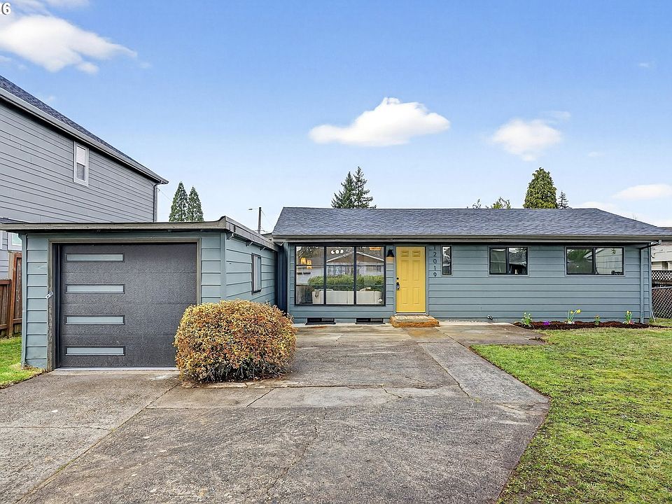 1st image of 12019 NE Sacramento St