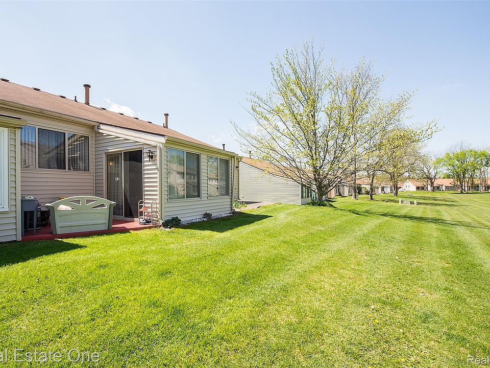61962 Yorktown Dr Unit 2, photo 30
