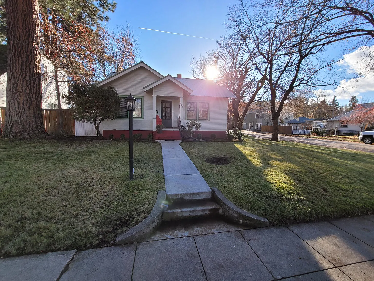 2 bed, 1000 sqft, $1,850 — Photo 1