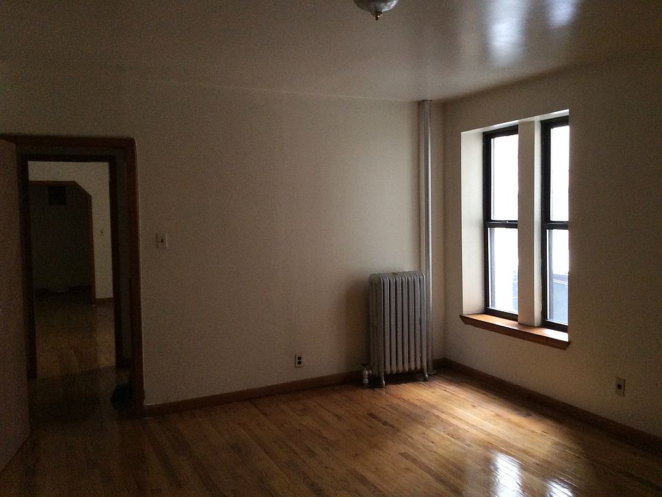 2nd image of 1314 Grand Concourse APT 1E