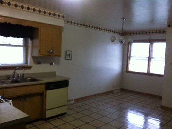 2nd image of 4618 S Komensky Ave