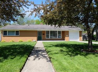 228 N Kelly St, Hobart, IN 46342