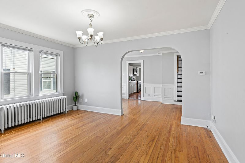 2nd image of 14 Woodside Avenue