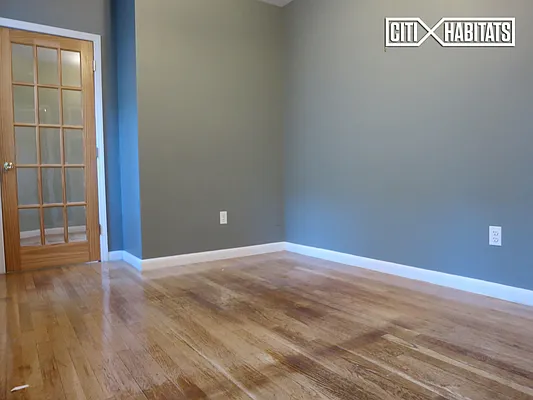 Rented by Citi Habitats | media 6