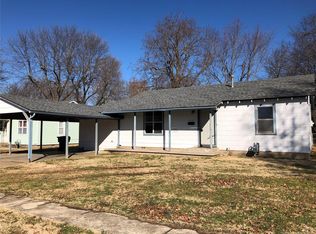 716 W Clyde Ave, Vinita, OK 74301