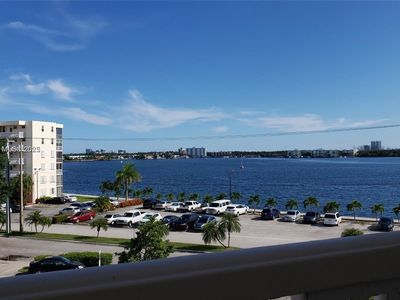 2905 Point East Dr APT L402, Aventura, FL, 33160