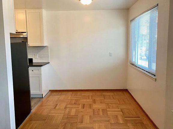 4th image of 295 21st Ave APT 13