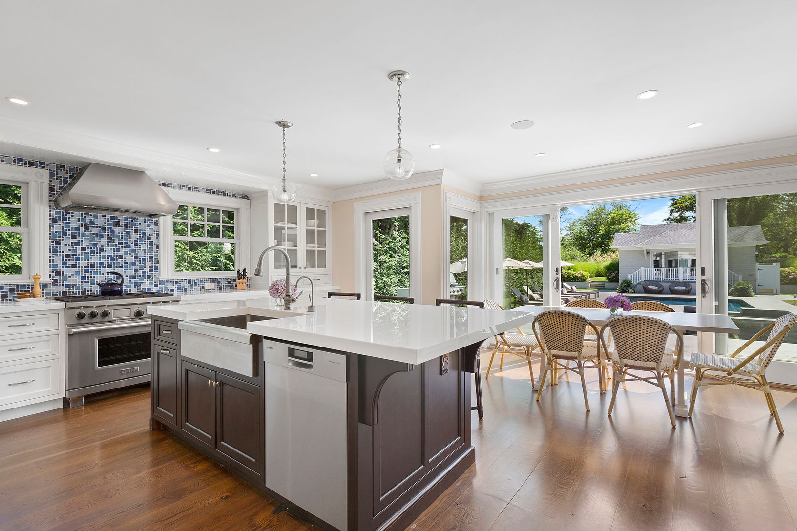  Eat-in-Kitchen with New Appliances