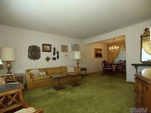3rd image of 86 Schumacher Dr