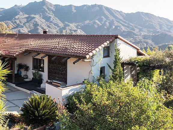 4th image of 1738 1/4 Topanga Skyline Dr