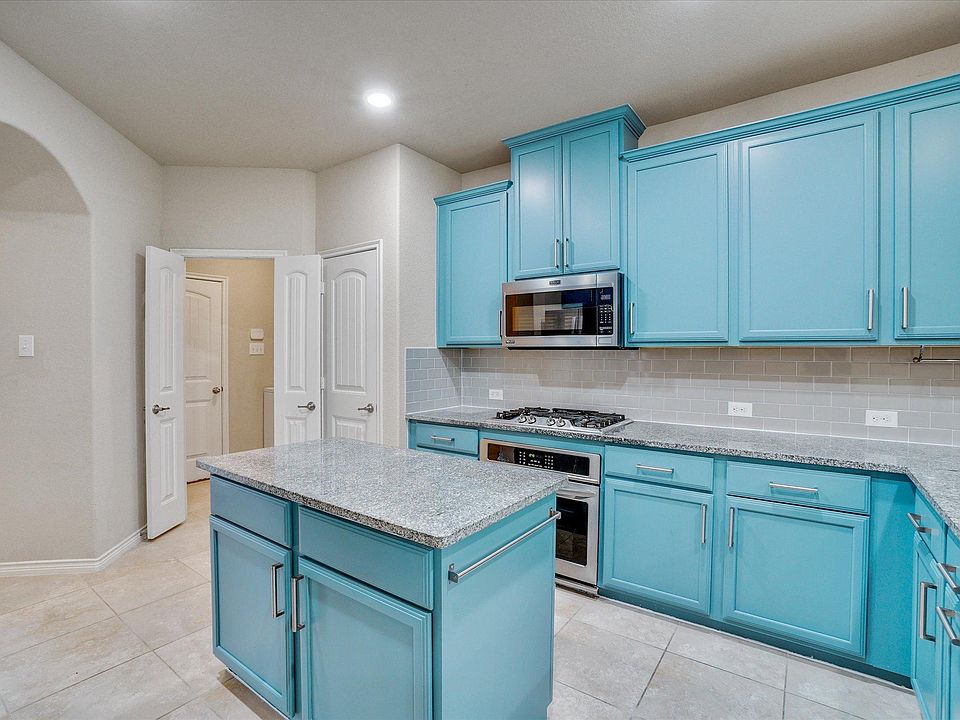 1st image of 10209 Levelland Pl