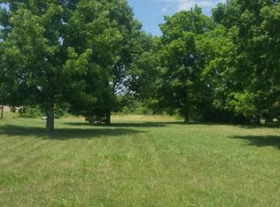 975 Julian St, Marshfield, MO 65706
